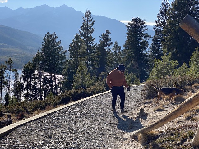 Sniffin around Sapphire Point
