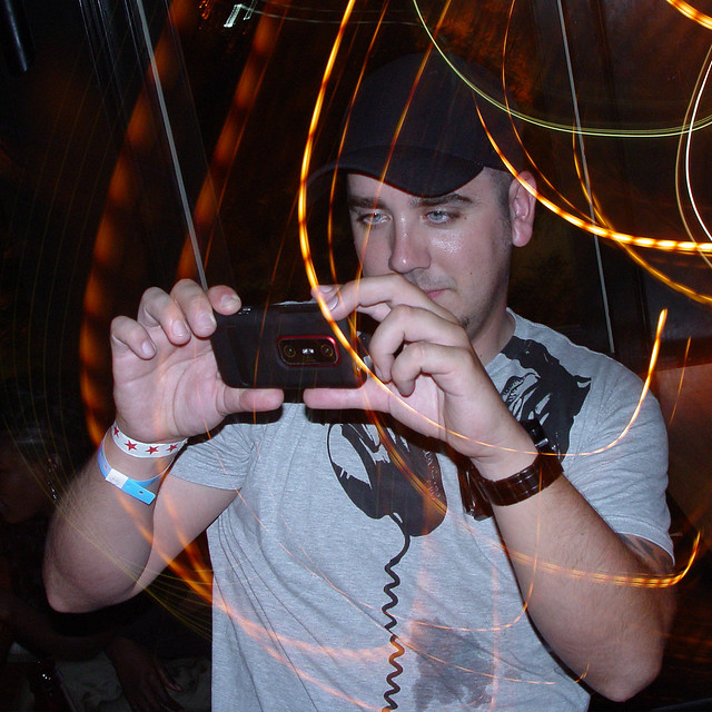 Coffey taking 3D photos at Liar's Club