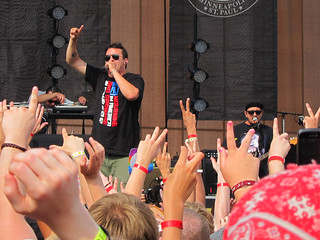 Atmosphere - Put your scissors up