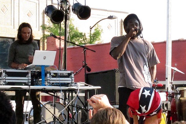 2013-8035-music-fest-25089