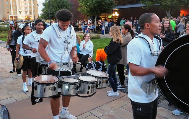 The Isiserettes drummers