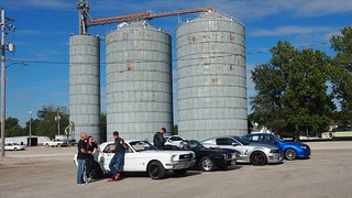 Linin up at the Minburn checkpoint