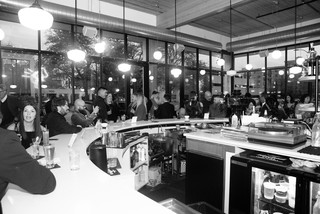 Craig O'brien - A full bar