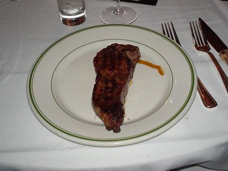 The presentation (or lack there of) of my steak at 801 Grand.  Whatever though, it tastes better ...