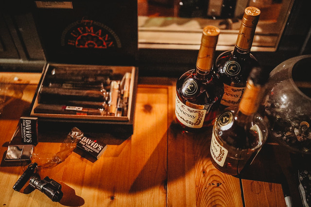 Cigar and Henney station