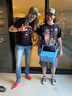 2737 - Lauri and Mal