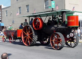 tractor - Steam Tractor Train Thing