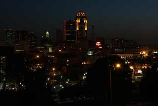Skyline - Night Des Moines Skyline