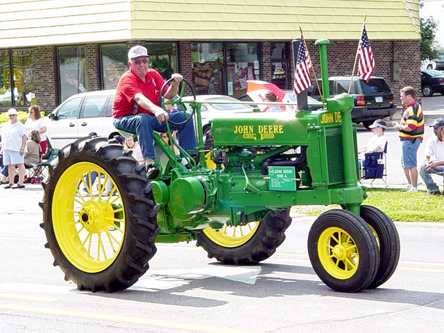Morris in the Newton Parade