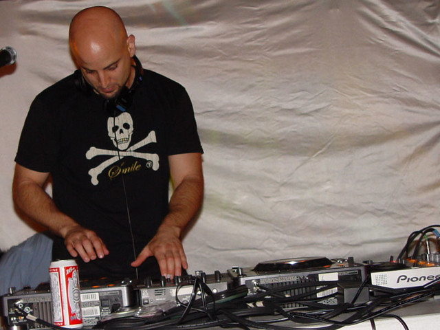 Aaron Albano (Ming) @ 515 Alive