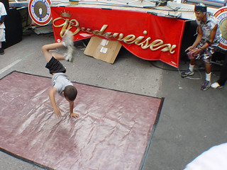A little kid breakdancing @ 515 Alive