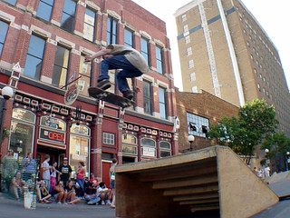 Skateboarding @ 515 Alive