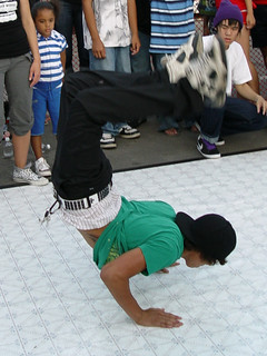 Breakdancing