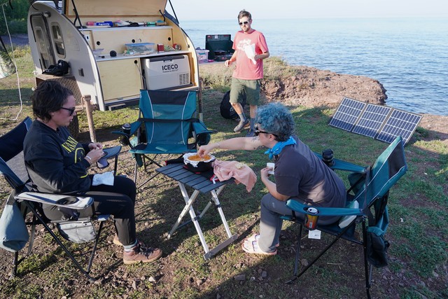 Beer Cheese and Toast