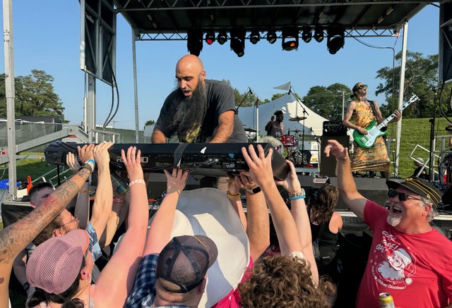 Foxy Shazam Shenanigans