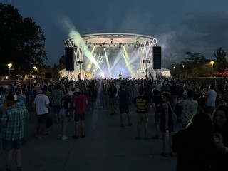 Shows - Walkin up to OK Go