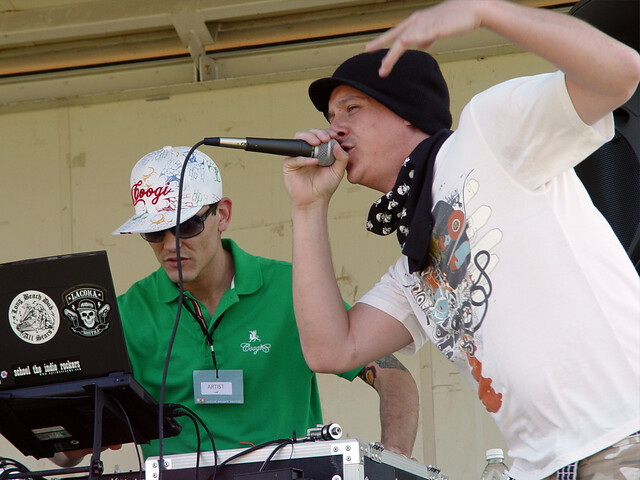 Touchnice and Aeon Grey