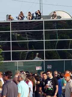 80/35 - Kids watching shows from some roof... I hope they paid