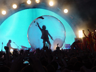 The Flaming Lips - Wayne Coyne running around the audience in the bubble/hamster ball