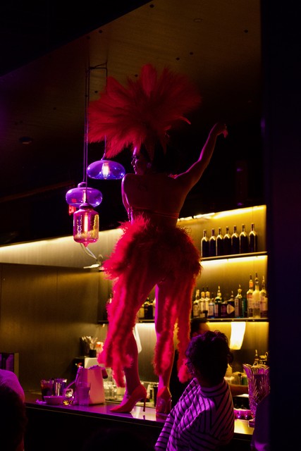 Showgirl Tyona Diamond