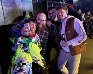 Trent - Saddle hangs