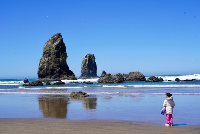 This little girl kept getting in the way of my shots... but she wound up making them cooler.