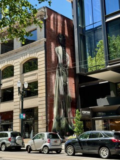 A great mural on the side of a bridal shop