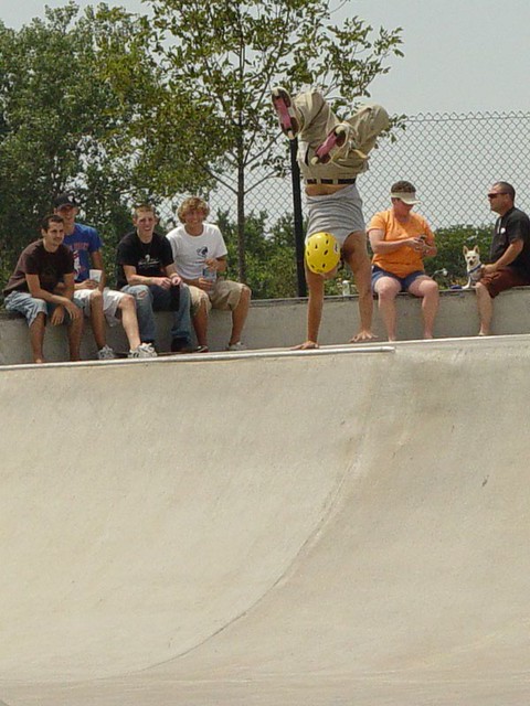 Mike Adam with a handstand transfer from the bowl to the other drop in