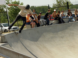 Board stall on the coping