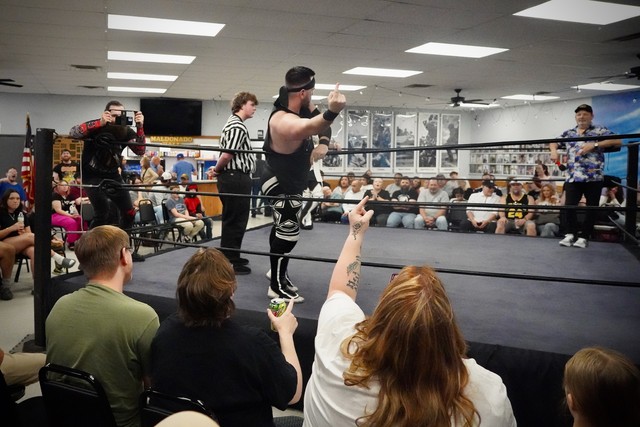 AJ Murphy workin the crowd