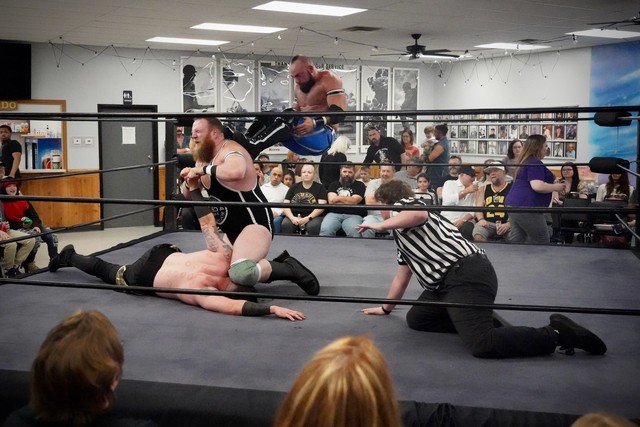 Fowler on Mcgregor on Sackett in the triple threat