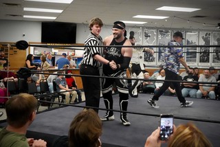 AJ Murphy dancing with the ref