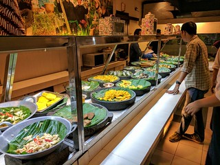 A very confusing dinner at Bumbu Desa. Tasty, but confusing.