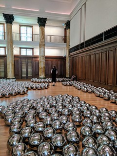 Art - Some chromed balls