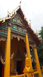 The temples were very ornate. Beautiful