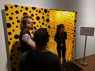 Art - Bout to go into this polka dot room