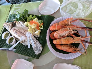 Some super fresh seafood at the floating markets