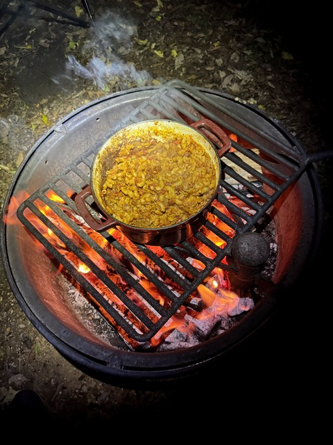 Campfire chili mac!