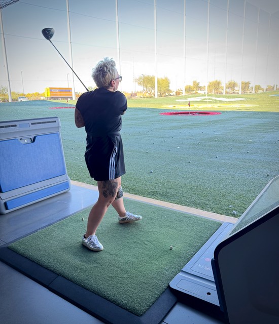 Kari's startin to get into golf I think