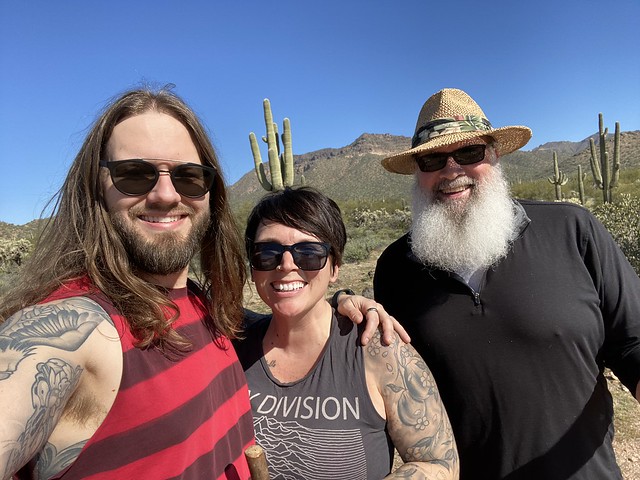 A nice lil hike around the desert