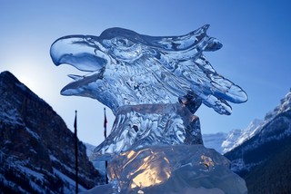 Art - Eagle Ice sculpture at Lake Louise