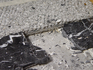 How the carpet is butted up to the tile