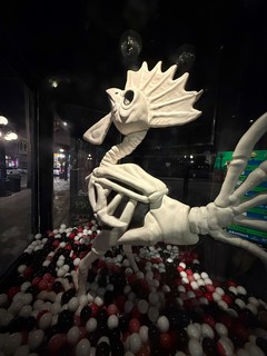 Art - The skeleton of a giant cock