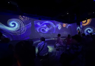 Art - Starry night unfolding