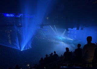 Travel - The Hand That Feeds