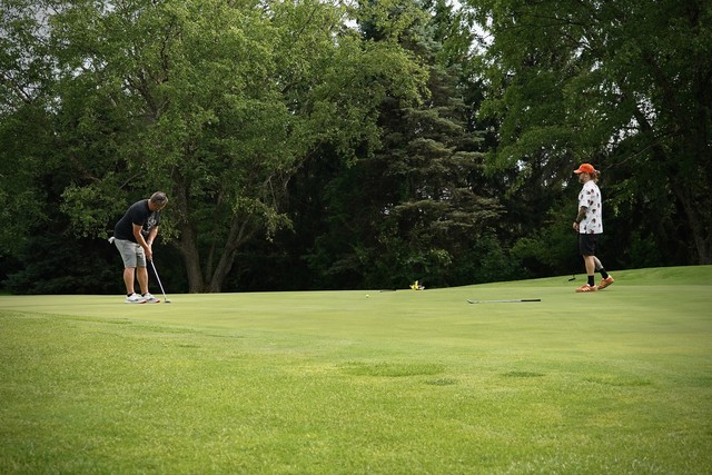 Putting on #4
