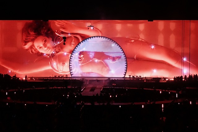 Sexy biomechanical woman interlude