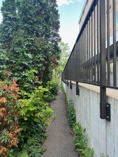 An urban shortcut to our apartment for the weekend