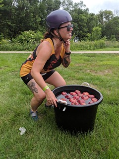 MS - Bobbing for apples