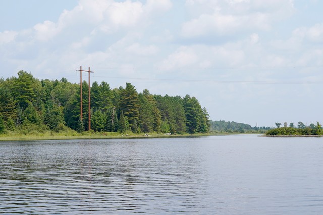 Heading toward Trude Lake
